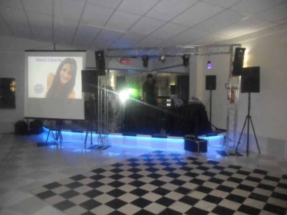 Foto 1:  — DJ André